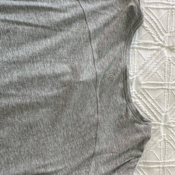 Lululemon to the point long sleeve - Picture 7 of 9